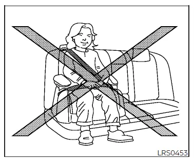 Nissan Altima L34. Child restraints